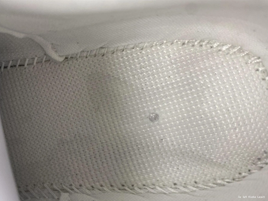 AH7860-101 Air “Pure 11 Violet” Jordan Low 0405